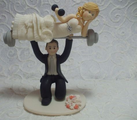 Cake Topper Crossfit Wedding, Willow Tree Cake Topper, Gym Cake, Funny Wedding Cakes, Wedding Toppers, Wedding Cake Knife, Wedding Cake Tops, Family Cake, Love Birds Wedding