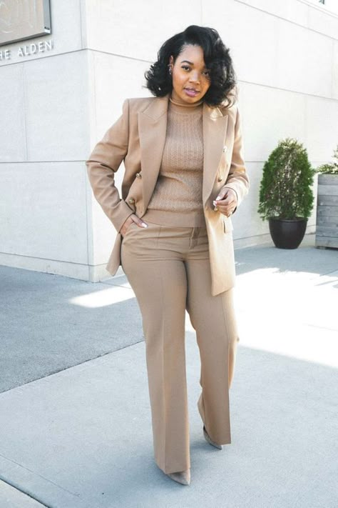 Women Professional Attire, Plus Size Business, Business Professional Outfits, Fashionable Work Outfit, Skandinavian Fashion, Corporate Attire, Professional Outfits Women, Stylish Work Attire, Office Outfits Women