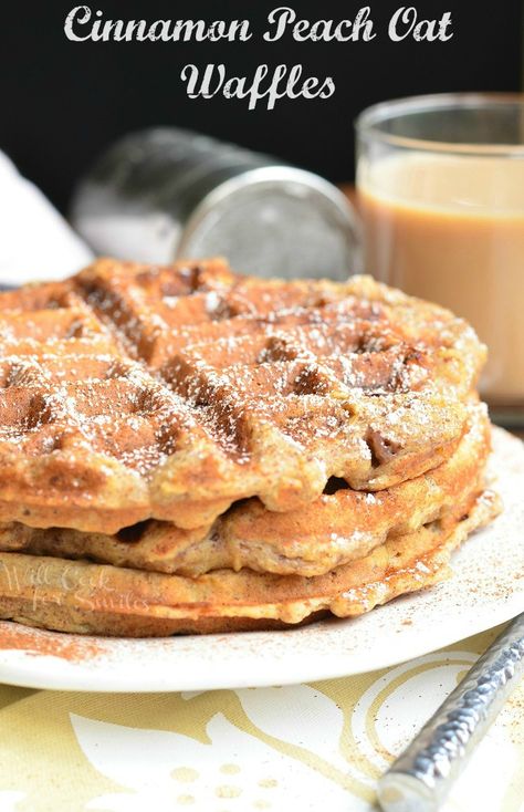 Delicious cinnamon peach oat waffles that are made with old fashioned oats. Soft on the inside, crunchy on the outside, and loaded with peaches and cinnamon. Peach Waffles, Recipes Waffles, Oat Waffles, Will Cook For Smiles, Waffle Iron Recipes, Old Fashioned Oats, Waffle Maker Recipes, Iron Recipes, What's For Breakfast