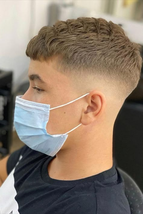 Blonde Hair Fade, Mid Fade Haircut, Men Fade Haircut Short, Barber Haircuts, Short Fade Haircut, Mens Haircuts Short Hair, Low Fade Haircut, Taper Fade Haircut, Mens Fade