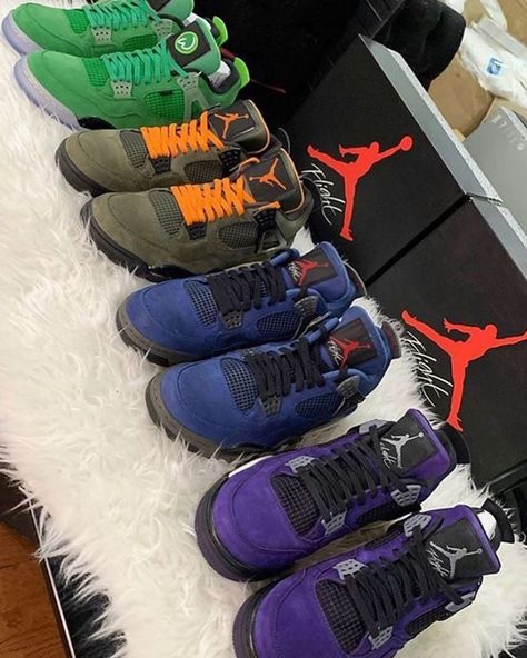 From left to right:  Air Jordan IV  "Wahlburgers PE" Air Jordan IV "Travis Scott PE" Air Jordan IV "Eminem PE" Air Jordan IV "Travis Scott Friends & Family PE" #AirJordanIV #AirJordan4 #PE #Exclusive #Wahlburger #Eminem #TravisScott #LaFlame #MarkWahlberg Jordan 4 Travis Scott, Sneakerhead Room, Air Jordan Iv, Jordan Iv, All Nike Shoes, Nike Shoes Jordans, Fresh Shoes, Hype Shoes, Painted Denim