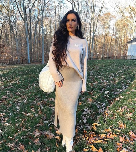 Carli Bybel Outfits, Carli Bybel Fashion, Official Outfits, Carli Bybel, Dream Wardrobe, Fall Fashion, Work Outfit, Fall Outfits, Autumn Fashion