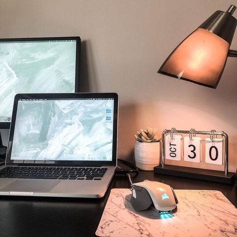 Jessalyn | Virtual Assistant on Instagram: “Working from home has taught me the importance of two things: coffee & time management. What are some strategies/habits you use/have in…” Virtual Assistant Aesthetic, Virtual Assistant Images, Portfolio Pictures, Admin Assistant, Prayer Board, Virtual Assistant, Coffee Time, Time Management, Working From Home