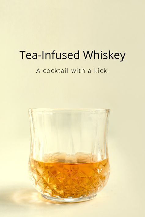 Alcoholic Tea Drinks Cocktails, Whiskey And Tea Drinks, Sweet Tea Whiskey Cocktail, Alcohol Sweet Tea, Infused Whiskey, Whiskey Based Cocktails, Tea Cocktail Recipes, Sweet Tea Vodka, Strong Drinks