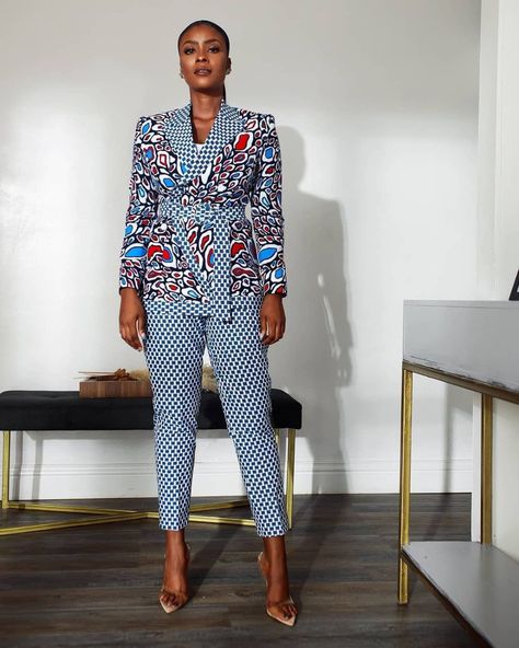 Bubu Blaq Ankara Pant Suit collection. / MÉLÒDÝ JACÒB Ankara Pants Suits For Women, Suit Styles For Ladies, Ankara Suit, African Print Pants, Suits Formal, Suit Styles, Suit Collection, African Fashion Ankara, African Traditional Dresses