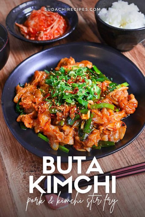 Buta Kimuchi Itame (Pork and Kimchi Stir Fry) Kimchi Stir Fry, Japanese Stir Fry, Chef Taro, Kimchi Pork, Stir Fry Kimchi, Cabbage Kimchi, Easy Stir Fry Recipes, Japanese Dinner, Pork Stir Fry