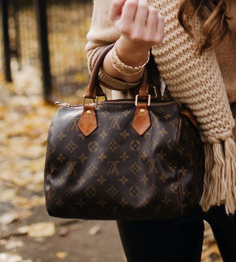 Louis Vuitton Eva Clutch, Speedy Bandouliere 30, Louis Vuitton Favorite Mm, Canvas Weekender Bag, Purse Ideas, Louis Vuitton Speedy Bandouliere, Lv Speedy, Louis Vuitton Pochette Metis, Fancy Things