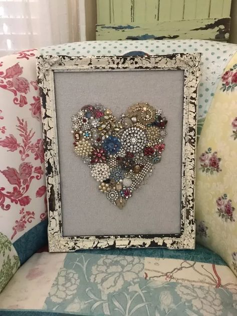 Valentine's Day Is Getting Closer! Get Ready With These Lovely Ideas | Hometalk Old Jewelry Crafts, Crayon Crafts, Costume Jewelry Crafts, Spray Glue, Vintage Jewelry Ideas, Jewelry Frames, Cloth Jewelry, Vintage Jewelry Repurposed, Jewelry Christmas Tree