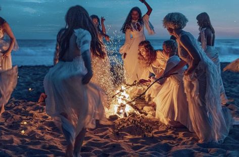 Goddess Worship Aesthetic, Sacred Sisterhood Aesthetic, Women’s Circle Aesthetic, Sisterhood Photography, Woman Circle Divine Feminine, Goddess Retreat, Fire Ceremony, Womens Circle Divine Feminine, Rainbow Gathering