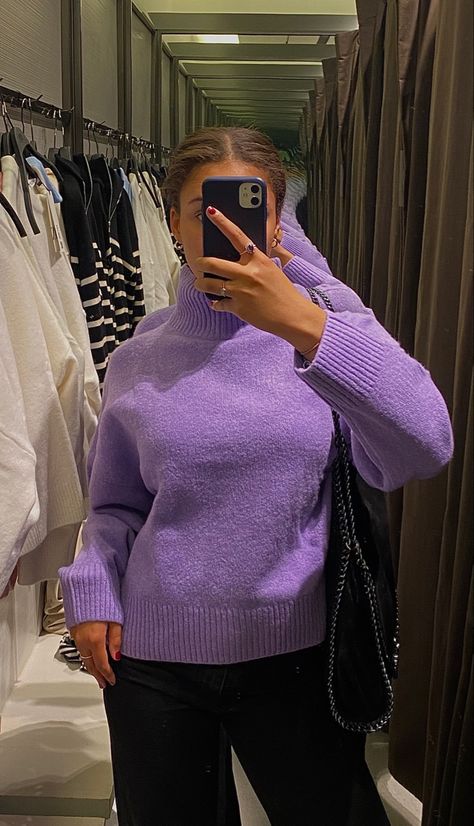 Purple Pullover Outfit, Purple Knit Sweater Outfit, Purple Sweater Outfit, Purple Knit Sweater, Purple Pullover, Knit Sweater Outfit, Purple Turtle, Pullovers Outfit, Outfit 2022