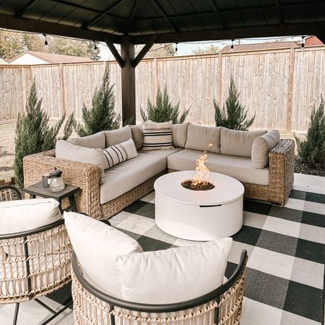 Modern Outdoor Furniture - Room & Board Shared Patio Ideas, Large Deck Furniture Layout Outdoor Spaces, Modern Backyard Furniture Ideas, Round Patio Furniture, Setting Area In Kitchen, Outdoor Patio Inspiration Modern, Fireplace Table Outdoor, Outdoor Furniture With Fire Pit, Gazebo Furniture Layout