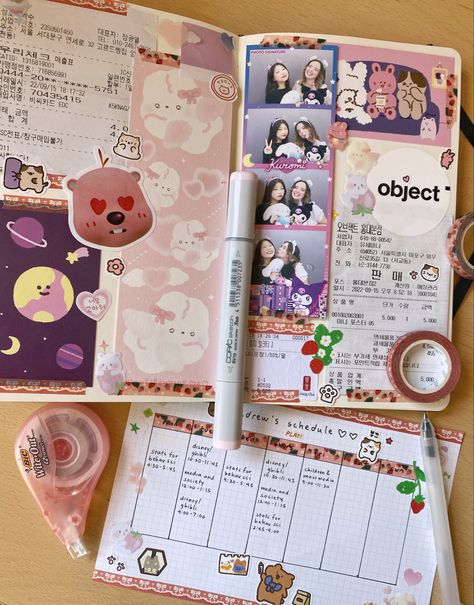 pretty stationary | aesthetic room | aesthetic desk setup | aesthetic room decor | korean dorm inspo | korean style room inspo | korean aesthetic inspo | muji pens | kawaii stickers | strawberry aesthetic | bullet journaling inspo | pink aesthetic | cute kawaii aesthetic | korean photobooth | photobooth challenge | journaling inspo Korean Scrapbook Aesthetic, Korean Diary Aesthetic, Photobooth Scrapbook Ideas, Room Inspo Korean, Photobooth Scrapbook, Korean Style Room, Room Decor Korean, Korean Photobooth, Korean Journaling