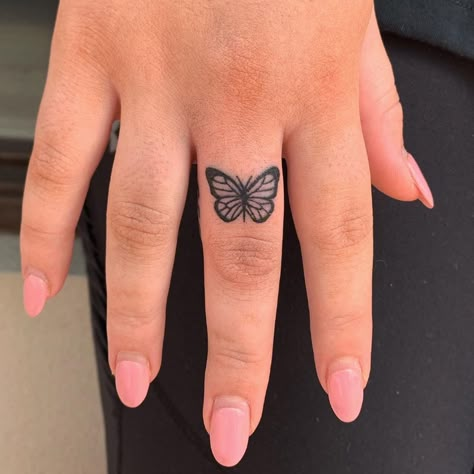 Rate This Finger Small Butterfly Tattoo 1 to 100 #tattoo #tattoos #smalltattoos #amazingtattoo #beautifultattoos #watercolorTattoo #InspirationalTattoos #ArtTattoo #NeonTattoo #CoolTattoos #TattooDrawings #BodyArtTattoo #Tattoo Sketches #FootTattoos #CelestialTattoo Butterfly Finger Tattoo, Cool Finger Tattoos, Cute Finger Tattoos, Favorite Tattoos, Small Finger Tattoos, Finger Tattoo For Women, Small Butterfly Tattoo, Finger Tattoo Designs, Tattoos Meaning