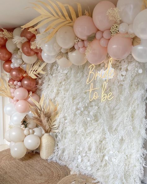 Hens Party Decorations Balloons, Balloons And Pampas Decor, Hen Do Backdrop, Balloon Garland With Pampas, Pampas Wall, Arched Wall Decor, Events Decorations, Hen Party Decorations, Neutral Party