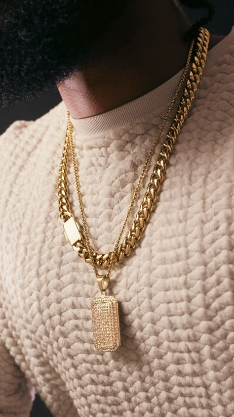 Men Jewellery Aesthetic, Necklace Men’s Gold, Men Accessories Aesthetic, Mens Jewelry Aesthetic, Men Jewelry Aesthetic, Mens Gold Chains, Gold Chains Men, Chain Outfit, Chains Men