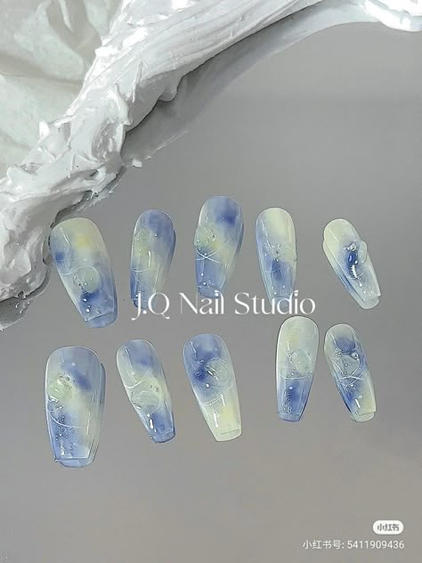 Blue Blush Nails, Pale Nails, Indian Nails, Blue And White Nails, Wow Nails, Asian Nails, Hello Nails, Vintage Nails, Blush Nails