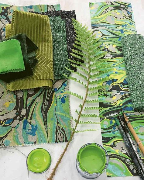 Southern Home Magazine, Sofa Dining, Tricia Guild, Marbling Fabric, Creative Textiles, Vert Turquoise, Colour Theory, Home Magazine, Coaster Furniture