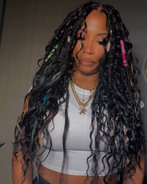 Customized/Habdcrafted to fit you 🤍 🌿Jah Loc 2.0🌿 🤍a premium hair bundle service featuring human hair included customized locs and a guaranteed lasting period of 3-4 months. Invest in yourself today with a reusable hair solution that includes everything you need for styling. #jahlocs #blackhairstyles #locs #foryou Locs And Curly Hair, Sew In With Locs, Locs And Weave Hairstyles, Butterfly Locs With Curls At The End, Instant Locs With Curly Ends, Goddess Loc Extensions, Jah Locs Extensions, Curly End Loc Extensions, Long Buterfluffy Locs