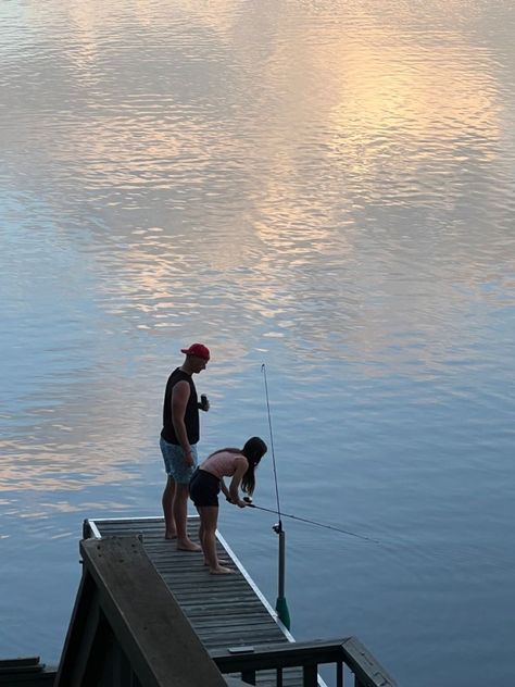 Fishing Couple Aesthetic, Fishing Dock Aesthetic, Fishing Date Aesthetic, Fishing With Boyfriend, Cute Summer Dates, Fishing Couple Pictures, Bethany Aesthetic, Summer Fling Aesthetic, Fishing Date