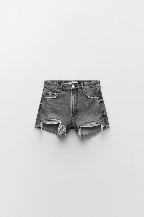 #zara #grey #pants #denim #shorts #runway #models #food #skincare #accessories #bag #handbag #wings #furniture #jewelry #makeup #homedecorideas #tiktok #style #life #funny #smiling #womensclothing #aesthetic #lifestyle #outfit #home #summer Lulu Lemon Shorts, Woman Jeans, Cruise Outfits, Cute Pants, High Waist Shorts, Baggy Pants, Slim Fit Shorts, Zara Woman, Star Girl