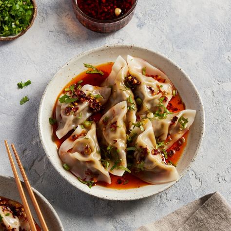 Northern Chinese Beef Dumplings Dimsum Aesthetic, Dumplings Chinese, Marions Kitchen, Chinese Diet, Beef Dumplings, Chinese Dumpling, Chinese Beef, Homemade Chilli, Marion Grasby