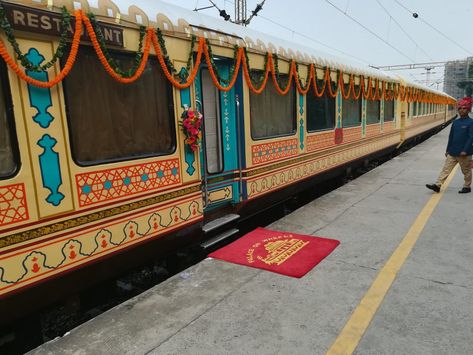 Every year, Palace on Wheels has a major change of its exterior color. The luxury train was cream white in color with red and blue decoration. Palace On Wheels, Luxury Trains, Nutrition Logo, Authentic Decor, Wheel Logo, Tourism Development, Train Tour, Luxury Train, Indian Railways