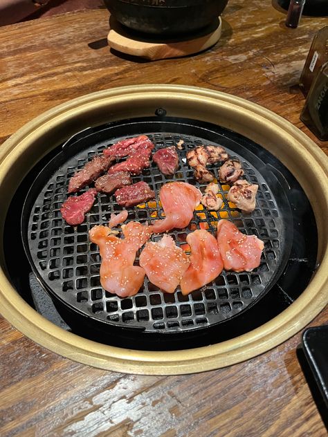 gyu kaku japanese bbq Gyu Kaku, Japanese Bbq, Food Anime, I Love Food, Love Food, Anime, Art