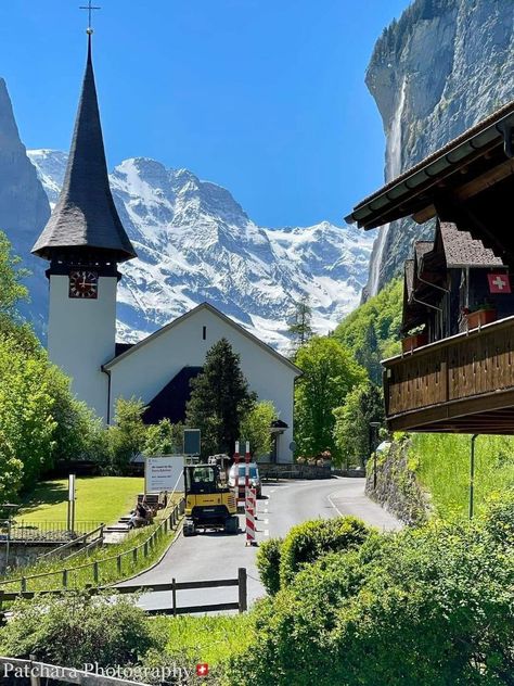 Staubbach Falls, Lauterbrunnen Switzerland, Alps Switzerland, Beautiful Switzerland, Cable Car, Amazing Views, Swiss Alps, Car Ride, Good Afternoon