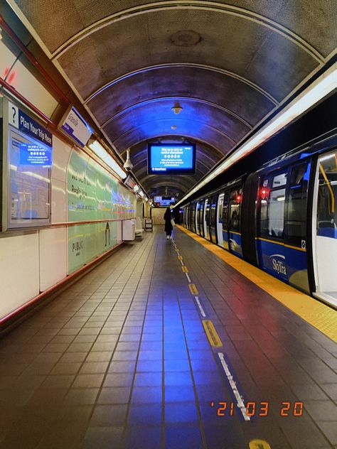 #vancouver #vintage #vintagestyle #skyline #canada #oldpic Vancouver Train, Vancouver Bc, Vintage Summer, Cityscape, Vancouver, Mood Board, Vintage Fashion, Train, Architecture