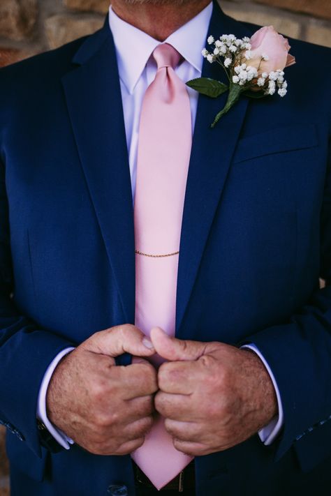 Groom Blue Suit Navy Blue Suit And Pink Tie, Navy Blue Suit With Pink Tie, Royal Blue Tux, Social Outfits, Groom Blue Suit, Blue Tux, Wedding Tux, Dark Blue Suit, Navy Blue Suit