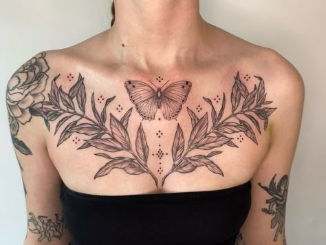 Chest Tattoo Flowers, Chest Tattoo Female Upper, Chest Neck Tattoo, Borboleta Tattoo, Tarot Tattoo, Belly Tattoos, Chest Tattoos For Women, Chest Piece Tattoos, Full Body Tattoo