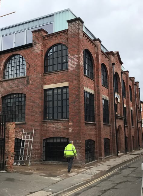 Brick Warehouse Exterior, Contemporary Industrial Architecture, Industrial Brick Architecture, Minecraft Wearhouse, Industrial Apartment Exterior, Industrial Apartment Building, Old Warehouse Exterior, Industrial Warehouse Exterior, Old Factory Architecture