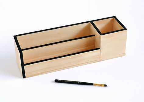 This wood desk organizer is modern, simple, and easy enough for a woodworking beginner to complete. Keep your desktop neat with this cute caddy. #["Curbly-Original", "Office & Workspace", "wood", "minimalist", "scandinavian", "organizing", "contemporary", "How-To", "DIY", "organization", "desk", "office"] Diy Desk Accessories, Diy Wood Desk, Reclaimed Wood Diy, Diy Office Desk, Penyimpanan Makeup, Wood Desk Organizer, Diy Wood Stain, Wood Organizer, Desk Organization Diy