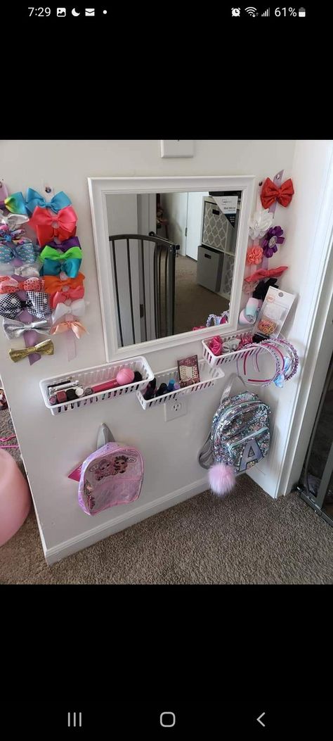 Diy Girls Vanity, Homemade Vanity, Kids Makeup Vanity, Toddler Vanity, Girl Vanity, Kids Closet Storage, Housewife Life, Toddler Room Organization, Hair Station