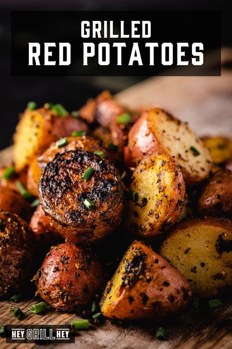 Grilled Red Potatoes - Hey Grill, Hey Red Potato On The Grill, Bbq Red Potatoes, Red Potatoes Grilled, Red Potato Grill Recipes, Grilled Roasted Potatoes, Red Potato Recipes Grilled, Grilled Red Potatoes In Foil, Red Potatoes On Grill, Grilled Small Potatoes