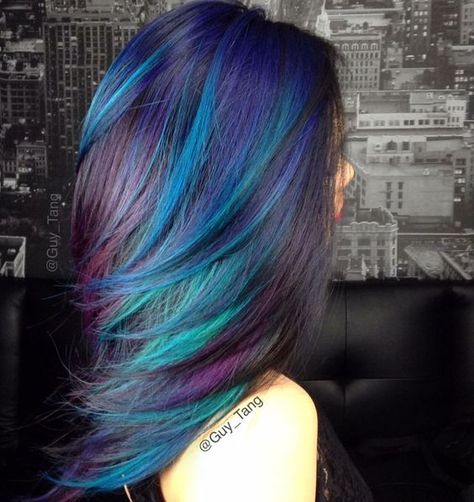 Bright oil slick                                                                                                                                                                                 Mehr Blue And Purple Hair, Blue Purple Hair, Oil Slick Hair, Opal Hair, Galaxy Hair, Rainbow Hair Color, Teal Hair, Guy Tang, Christina Perri