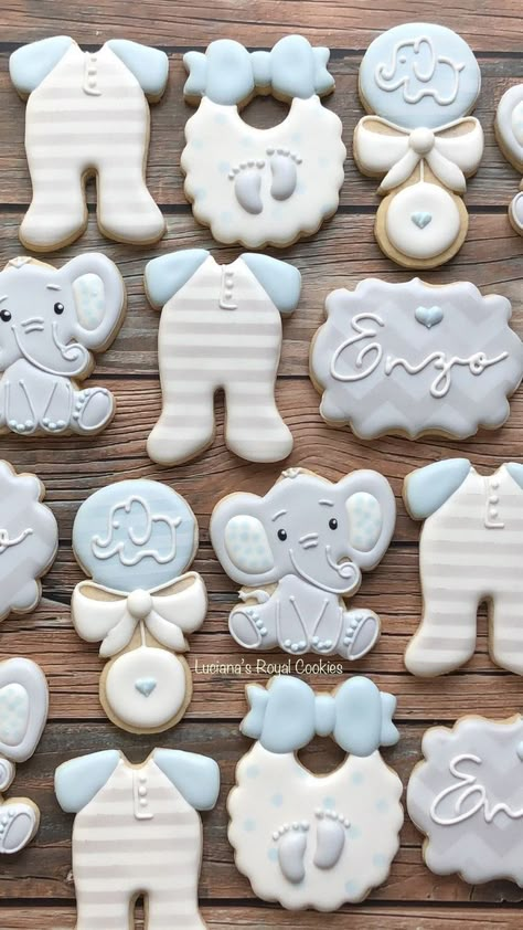 Baby Shower Cookies Decorated, Boy Baby Shower Cookies, Baby Boy Cookies, Peanut Baby Shower, Baby Decorations, Sugar Cookies With Royal Icing, Elephant Baby Shower Decorations, Elephant Cookies, Elephant Baby Shower Boy