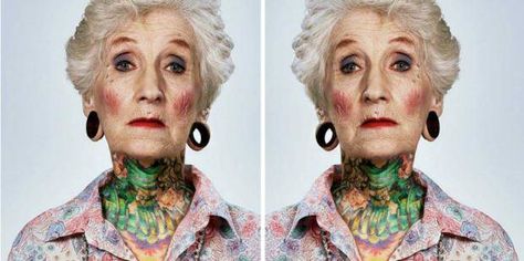 These 14 Photos Show What Happens To Tattoos As You Age | YourTango Older Women With Tattoos, Old Women With Tattoos, Small Tattoo Placement, Places For Tattoos, Unique Small Tattoo, Small Finger Tattoos, Finger Tats, Clever Tattoos, Hand Tats