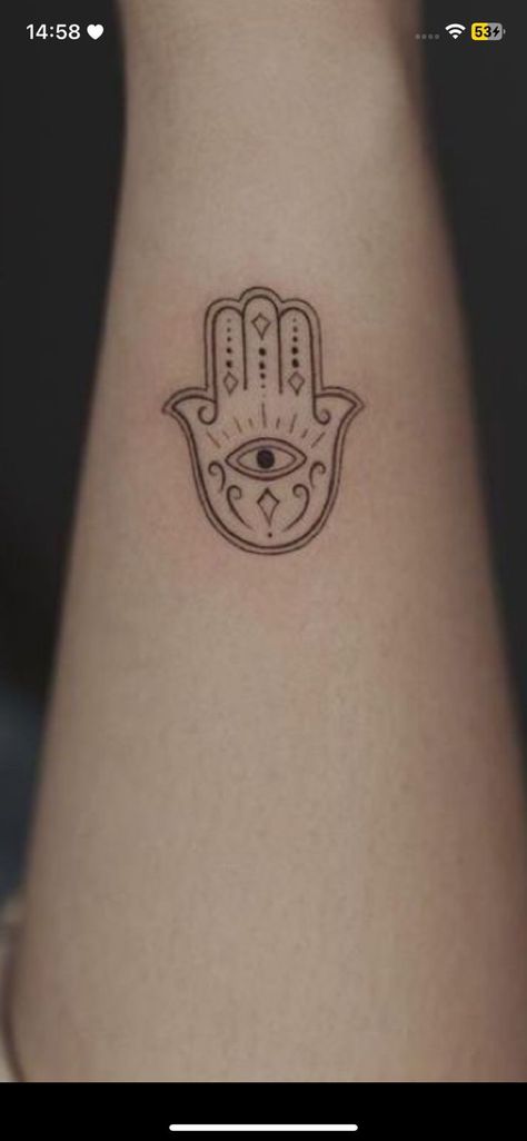 Tattoo Evil Eye, Hand Of Fatima Tattoo, Evil Eye Tattoo Ideas, Greek Evil Eye Tattoo, Hamsa Tattoos, Evil Eye Tattoo, Hamsa Tattoo, Turkish Eye, Greek Evil Eye