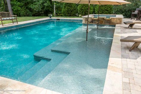 Pool Lounging Shelves - add an element or resort feel into your pool | ATLANTIS POOLS & SPAS, LLC Swimming Pool Patio Ideas, Vinyl Pool Designs, 12x25 Pool, Simple Pool Designs With Hot Tub, Modern Beach Entry Pool, Pool Perpendicular To House, 15x30 Pool Inground, Raised Pool Ideas, Pool Gate Ideas