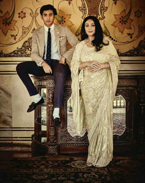 His Highness Maharaja Sawai Padmanabh Singh, of Jaipur, India (b. 2 Jul 1998) & his mother, Princess Diya Kumari. Jaipur Royal Family, Indian Royal Couple Aesthetic, Indian Royal Family, Wedding Cakes Indian, Rajputana Customs, Diya Kumari, Padmanabh Singh, Indian Royalty, Royal Family Portrait