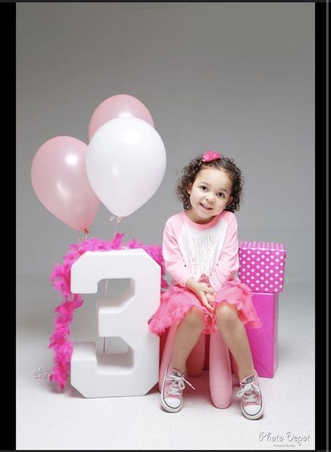 3 Year Birthday Pictures, 3 Year Girl Photoshooting Ideas, 3 Year Photoshoot Ideas, Third Birthday Photoshoot Ideas, 3rd Birthday Girl Photoshooting Ideas, Birthday Kids Photoshoot Ideas, 3 Year Photoshoot, 3rd Birthday Photoshoot Ideas, Kids Birthday Photoshoot Ideas