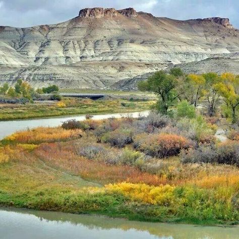 Green River Wyoming Green River Wyoming, Screen Savers Wallpapers, Green River, Into The West, Home On The Range, Vacation Pictures, Country Gardening, Wyoming, Rafting