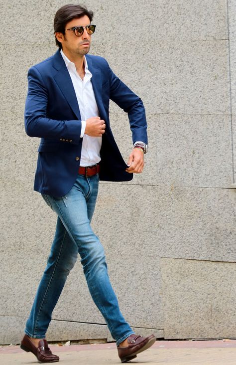 Saco Sport Hombre Outfit, Blazer With Jeans Men, Sport Coat And Jeans, Sports Coat And Jeans, Blazer Men Outfit, Loafers And Jeans, Fashion For Men Over 40, Dress Up Jeans, Pants Outfit Men