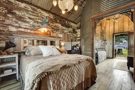 Tree House Bedroom, Garden Tree House, Grain Bin House, Silo House, Reclaimed Wood Floors, House Front Porch, Grain Silo, Barn Storage, Cabin Bedroom