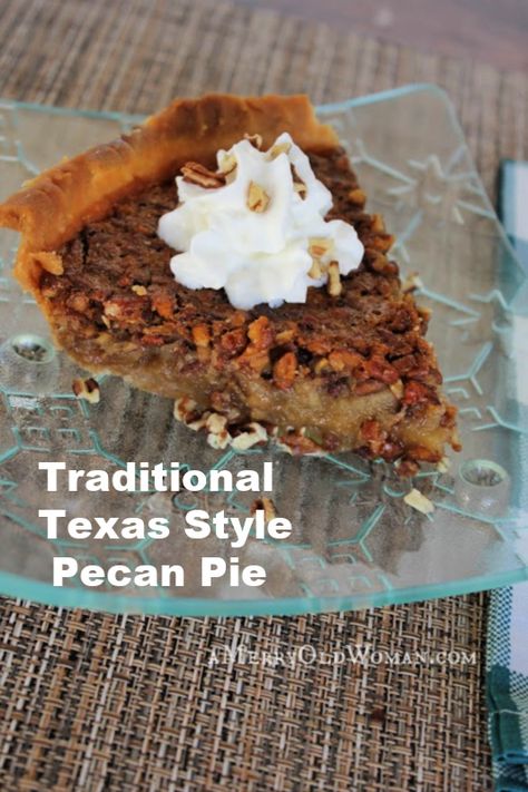 Texas Pecan Pie Recipe, Karo Syrup Pecan Pie, Texas Pecan Pie, Pecan Pie Ingredients, Holiday Pies Recipes, Holiday Dessert Table, Butter Desserts, Southern Pecan Pie, Recipes Brownies