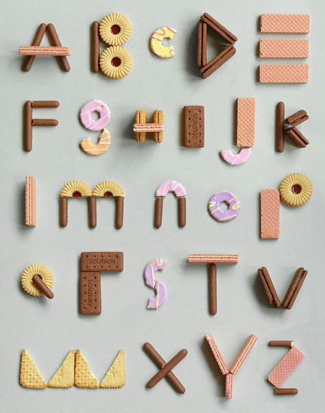 26cb850b923d584b932f76f84736769d Food Lettering, Food Typography, Inspiration Typographie, Design Alphabet, Typography Alphabet, Cookies And Candy, 3d Typography, Beautiful Typography, Just My Type