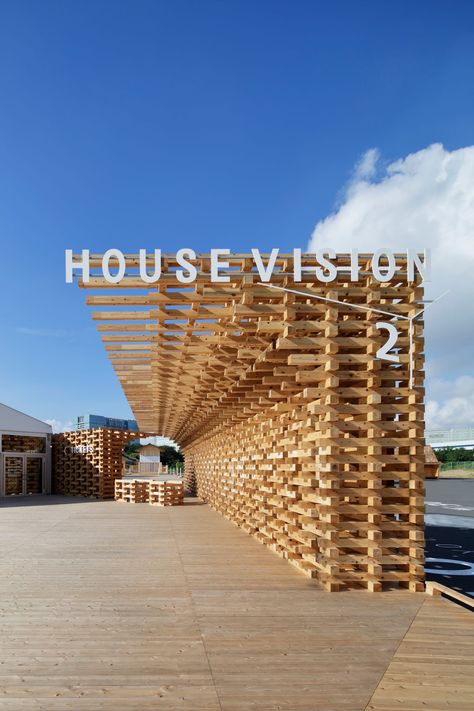 Kengo Kuma & Associates · Entrance of House Vision 2016 Tokyo Exhibition Architecture Art Nouveau, Bamboo Structure, Pavilion Design, Kengo Kuma, Wood Architecture, Timber Structure, Wood Structure, Structure Architecture, 60 Fashion