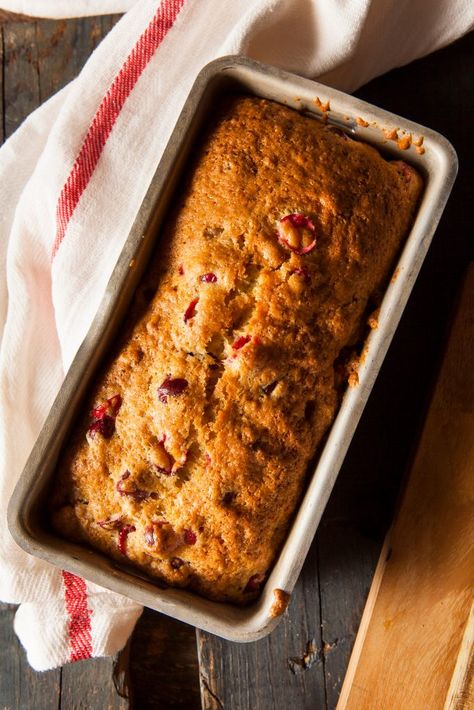 Walnut Cake Recipe, Cherry Recipe, Belfast Ireland, Loaf Cake Recipes, Glace Cherries, Recipe Cake, Red Cake, Fruitcake Recipes, Walnut Cake