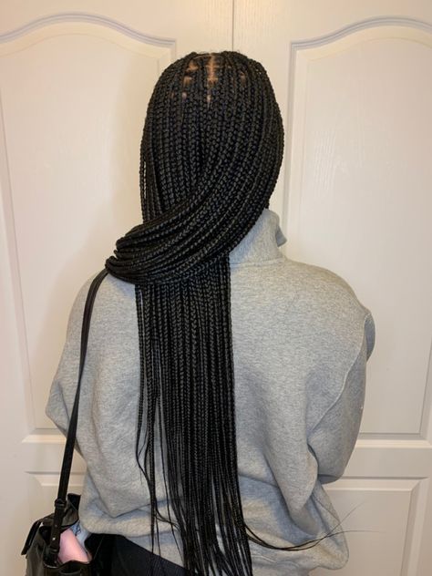 Straight Knotless Braids, Mid Back Knotless Braids, Small Knotless Box Braids Long, Braid Locs, African Braids Hairstyles Pictures, Bts Hairstyle, Cute Box Braids, Big Box Braids, Big Box Braids Hairstyles